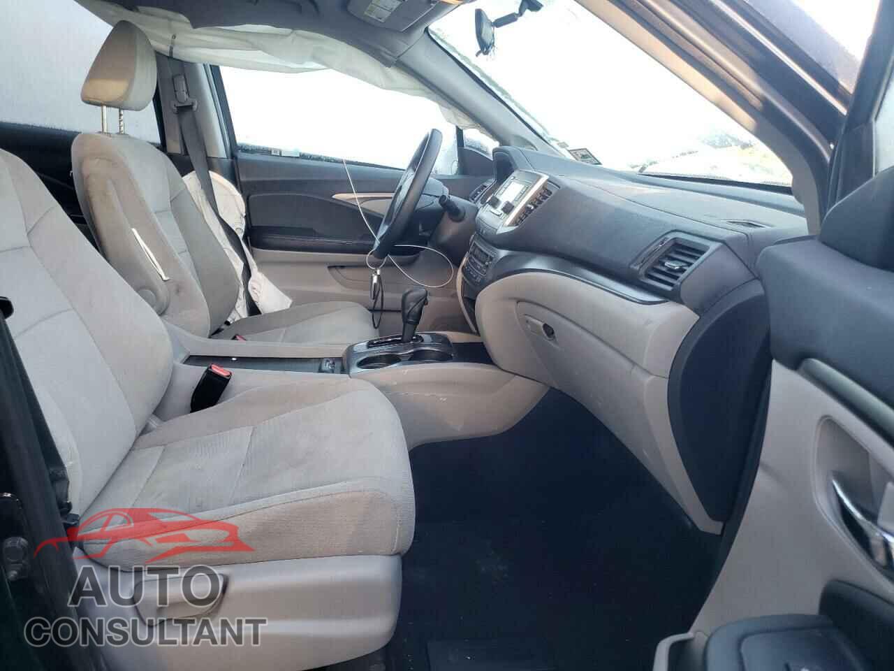 HONDA PILOT 2017 - 5FNYF6H18HB061806