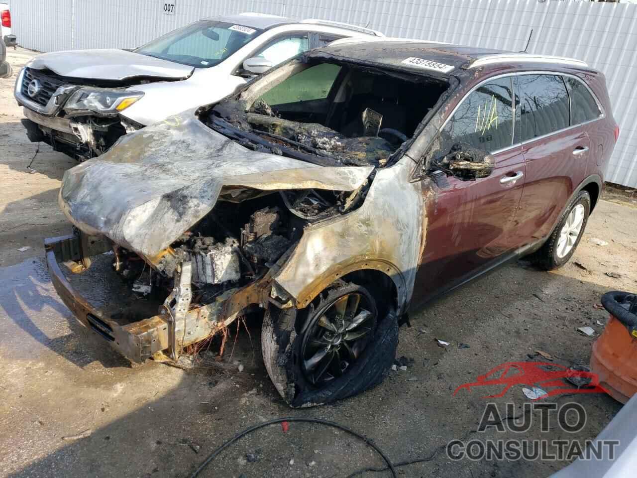 KIA SORENTO 2017 - 5XYPG4A35HG326022