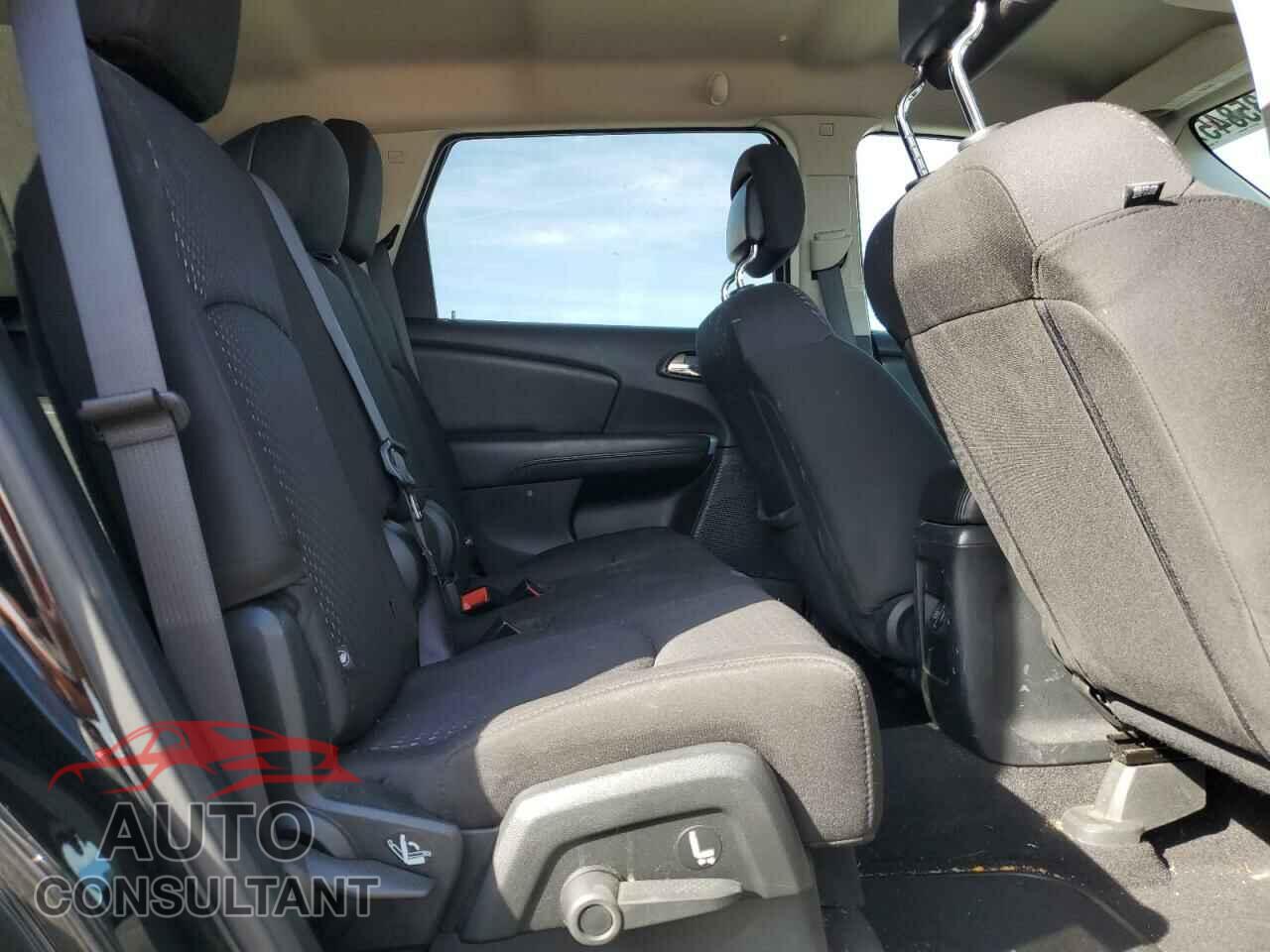 DODGE JOURNEY 2017 - 3C4PDCAB9HT568931