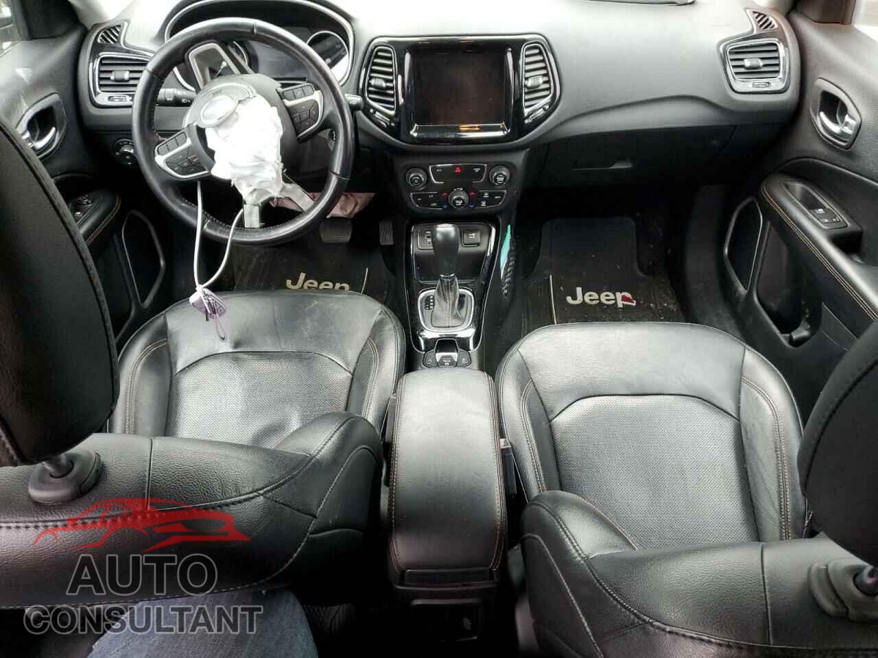 JEEP COMPASS 2020 - 3C4NJCCB1LT140521