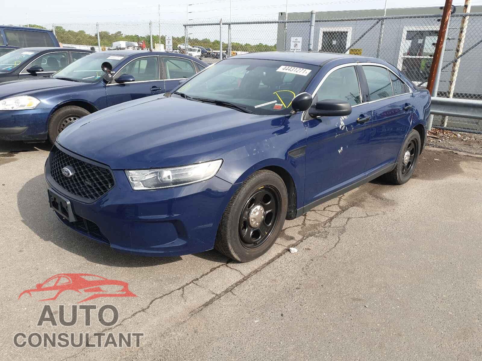 FORD TAURUS 2017 - 1FAHP2MT2HG133513