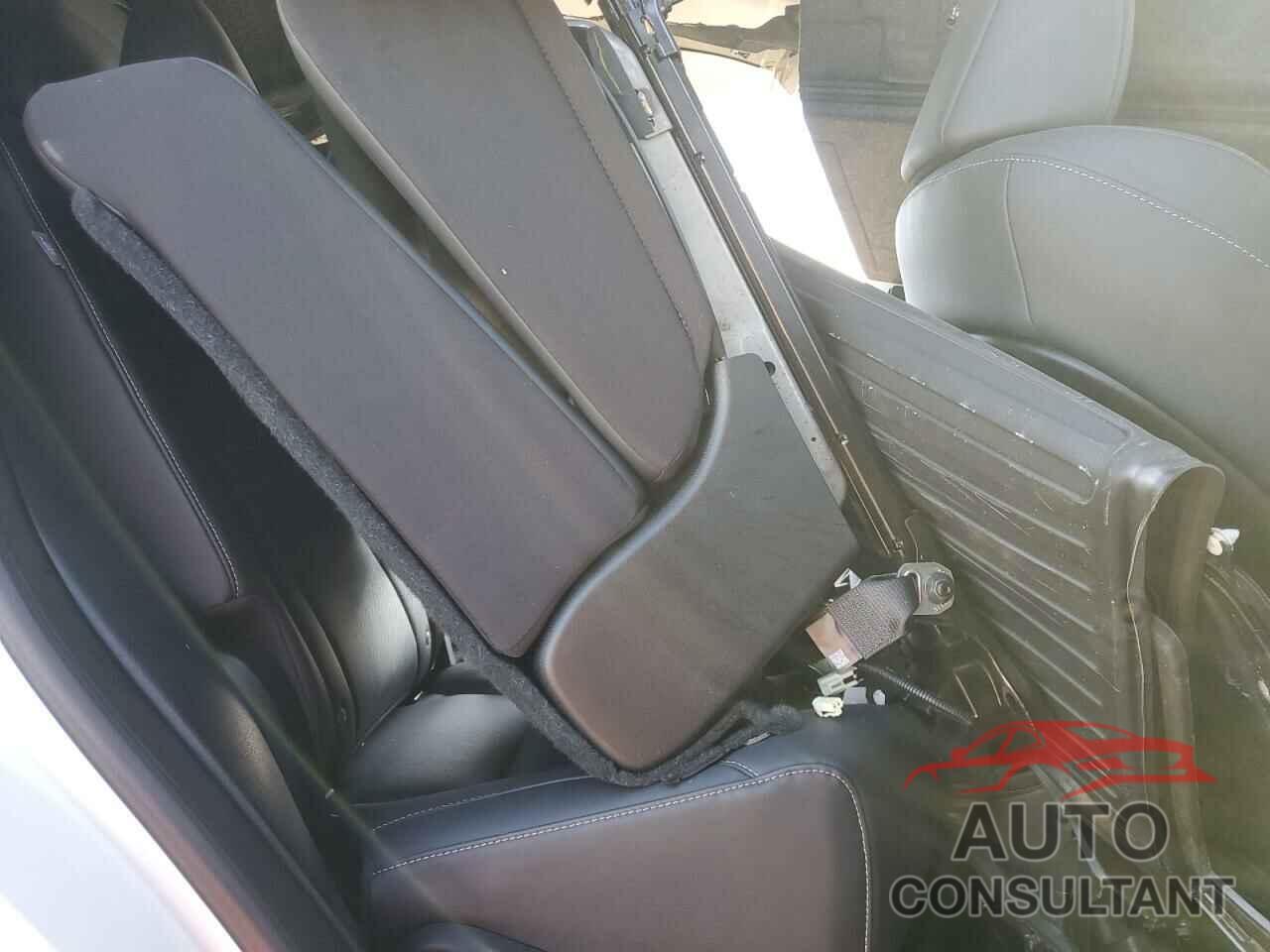 LEXUS RX350 2022 - 2T2HZMAA7NC260136