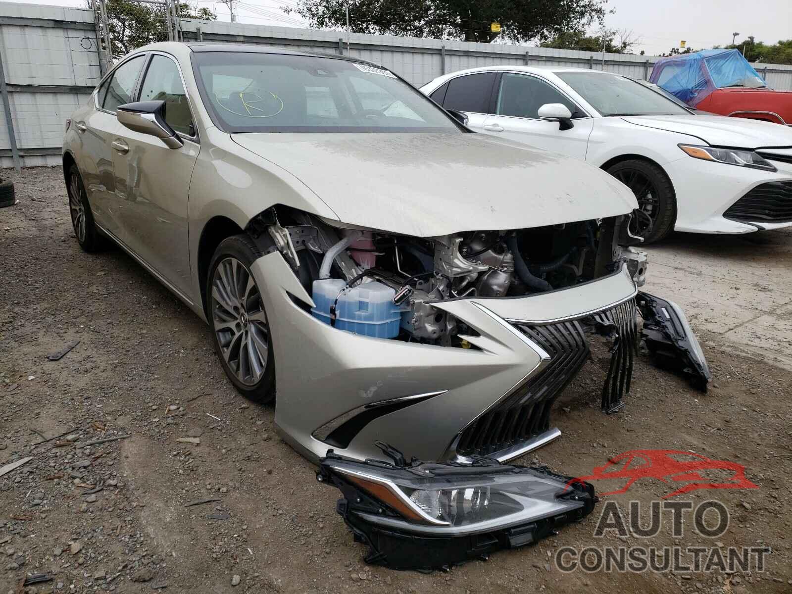 LEXUS ES350 2019 - 58ABZ1B1XKU045277