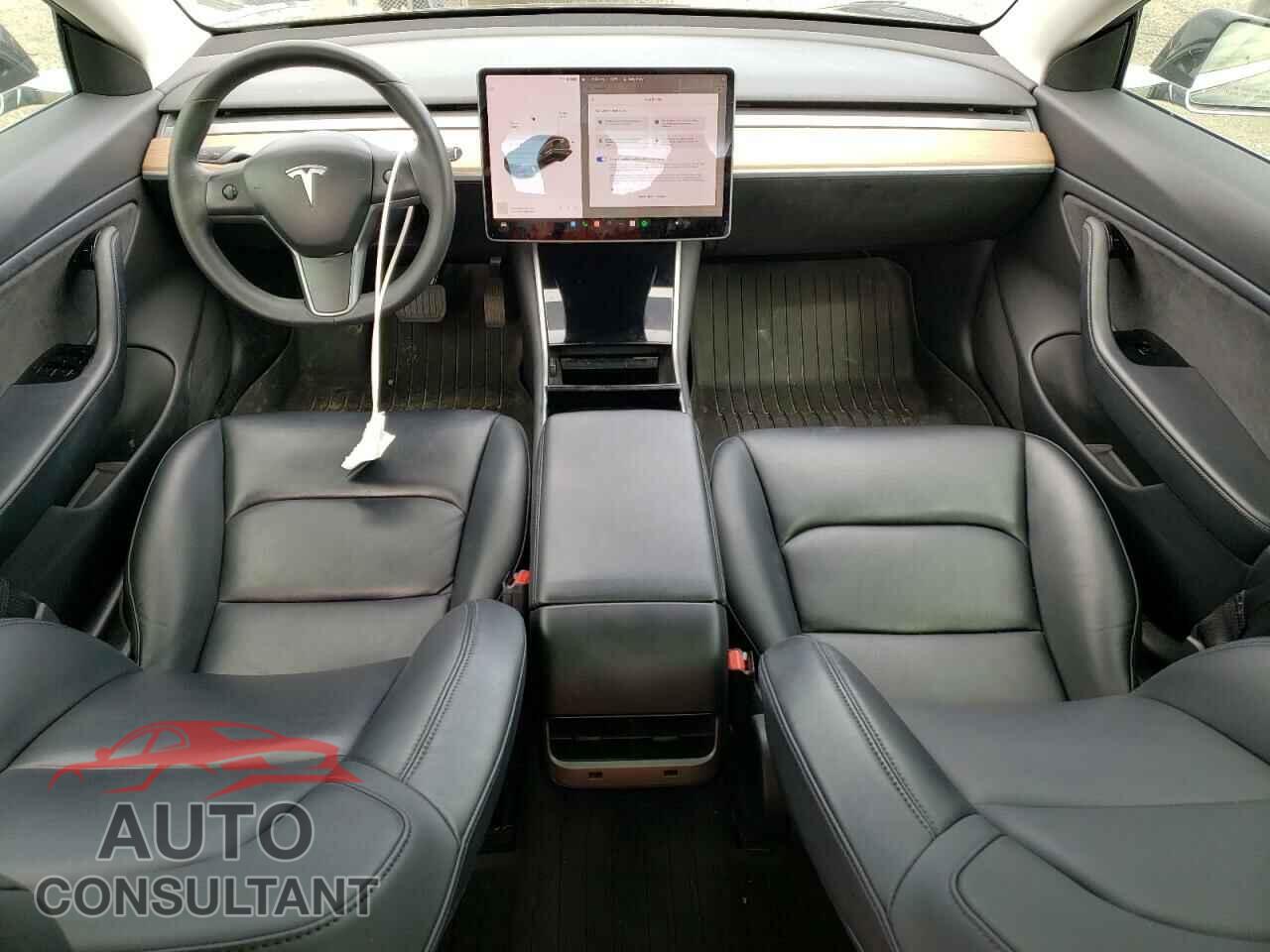 TESLA MODEL 3 2020 - 5YJ3E1EB2LF647861