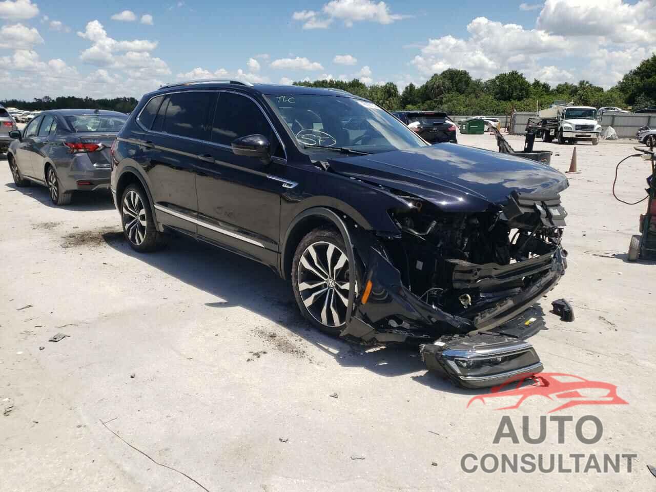 VOLKSWAGEN TIGUAN 2018 - 3VV5B7AXXJM183525