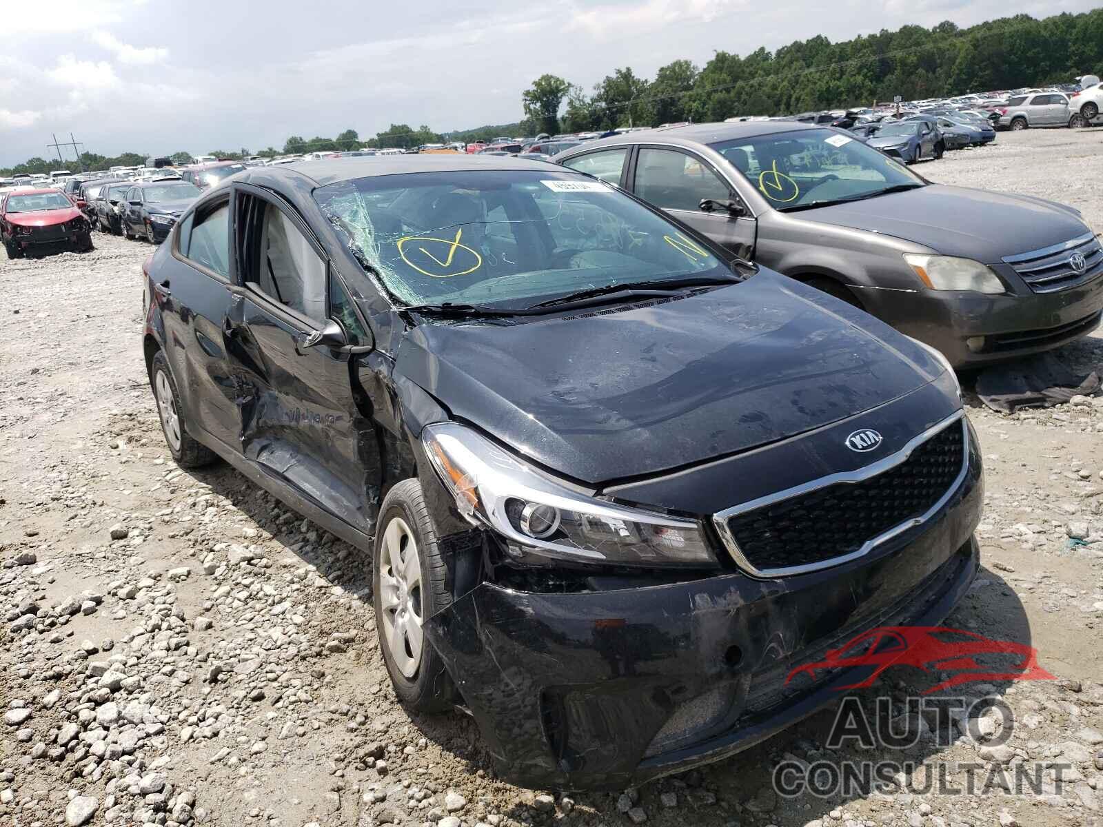 KIA FORTE 2018 - 3KPFK4A77JE176625
