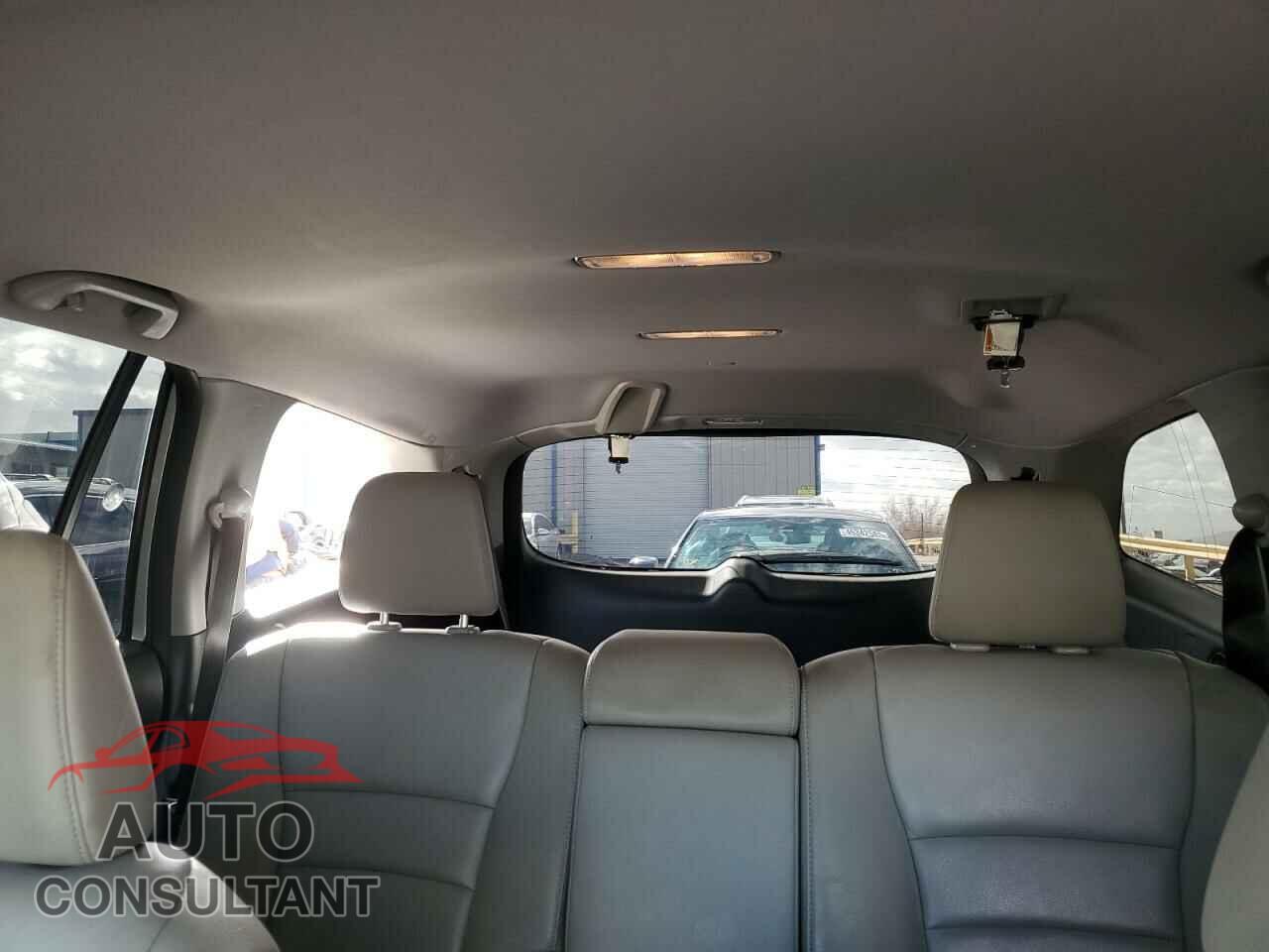 HONDA PILOT 2016 - 5FNYF5H73GB007780