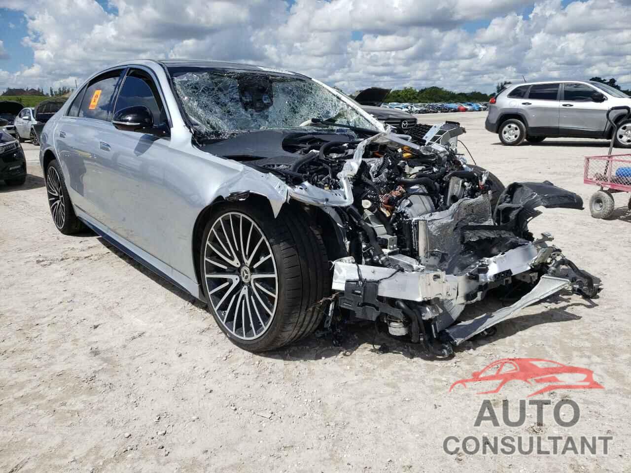 MERCEDES-BENZ S-CLASS 2022 - W1K6G7GB4NA108439