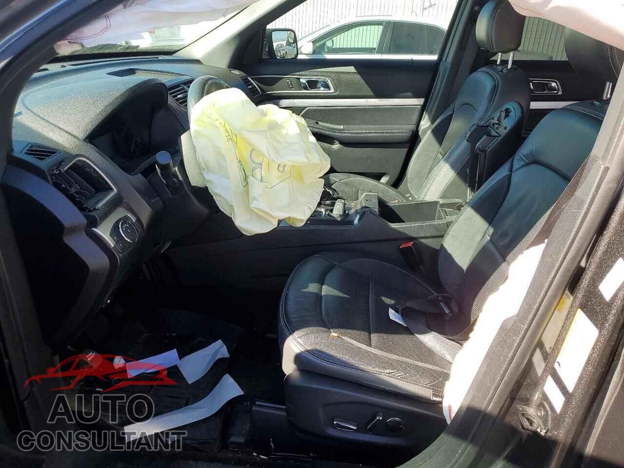 FORD EXPLORER 2017 - 1FM5K7D88HGE41947