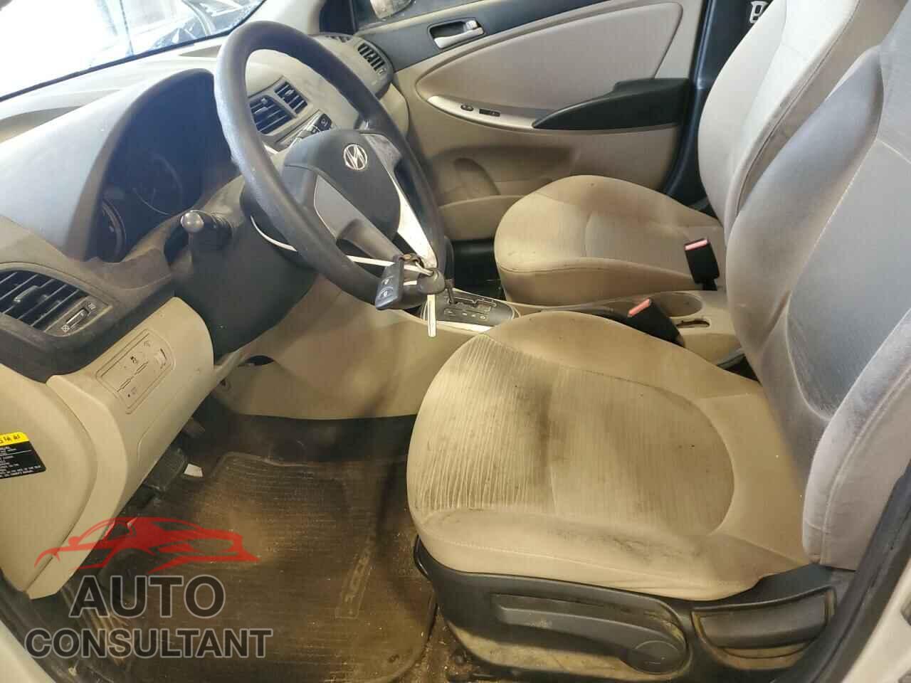HYUNDAI ACCENT 2016 - KMHCT4AE4GU103636