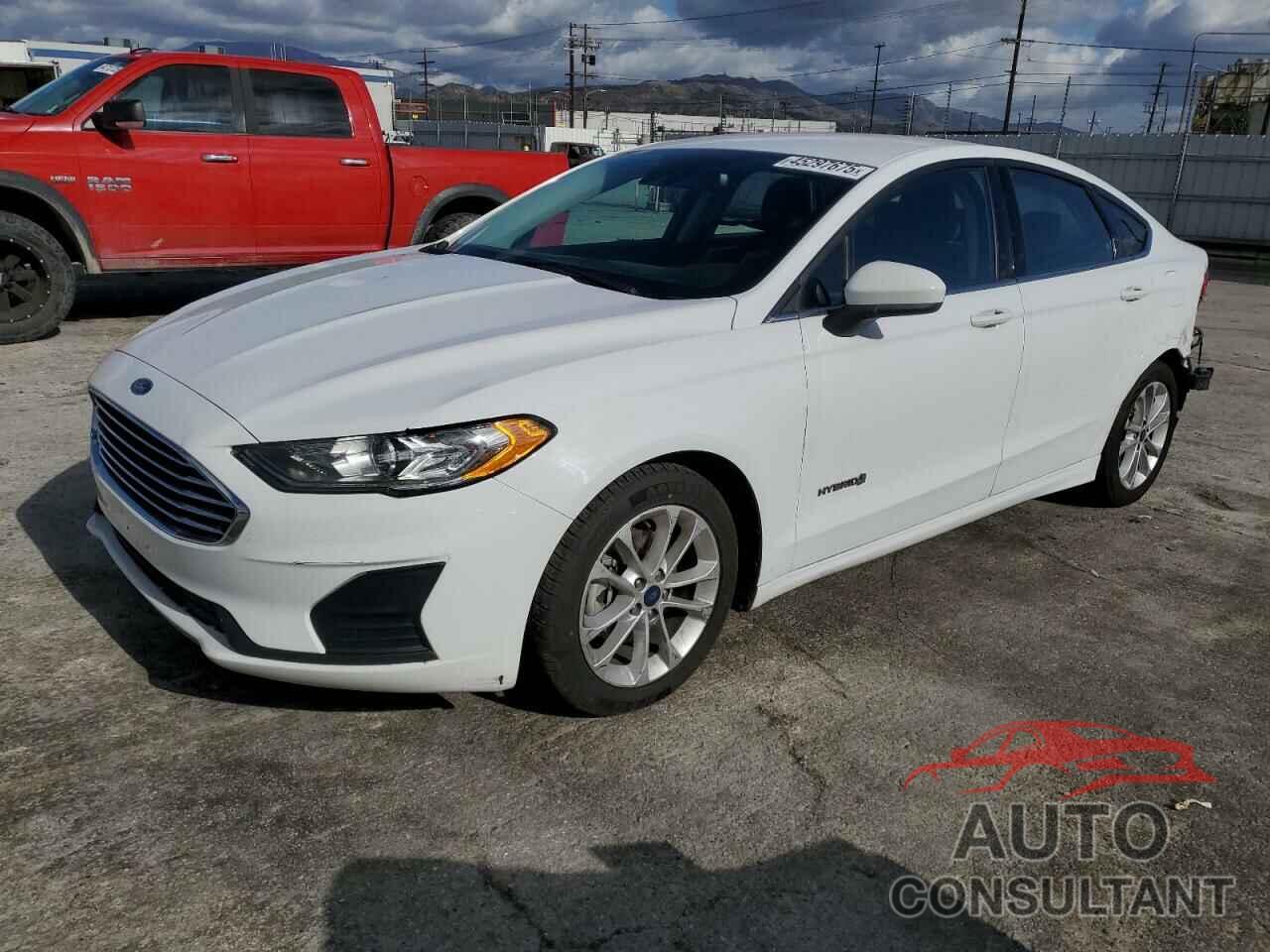FORD FUSION 2019 - 3FA6P0LUXKR272150