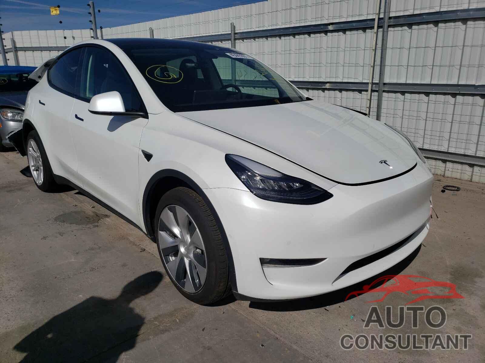 TESLA MODEL Y 2021 - 5YJYGDEE9MF119196