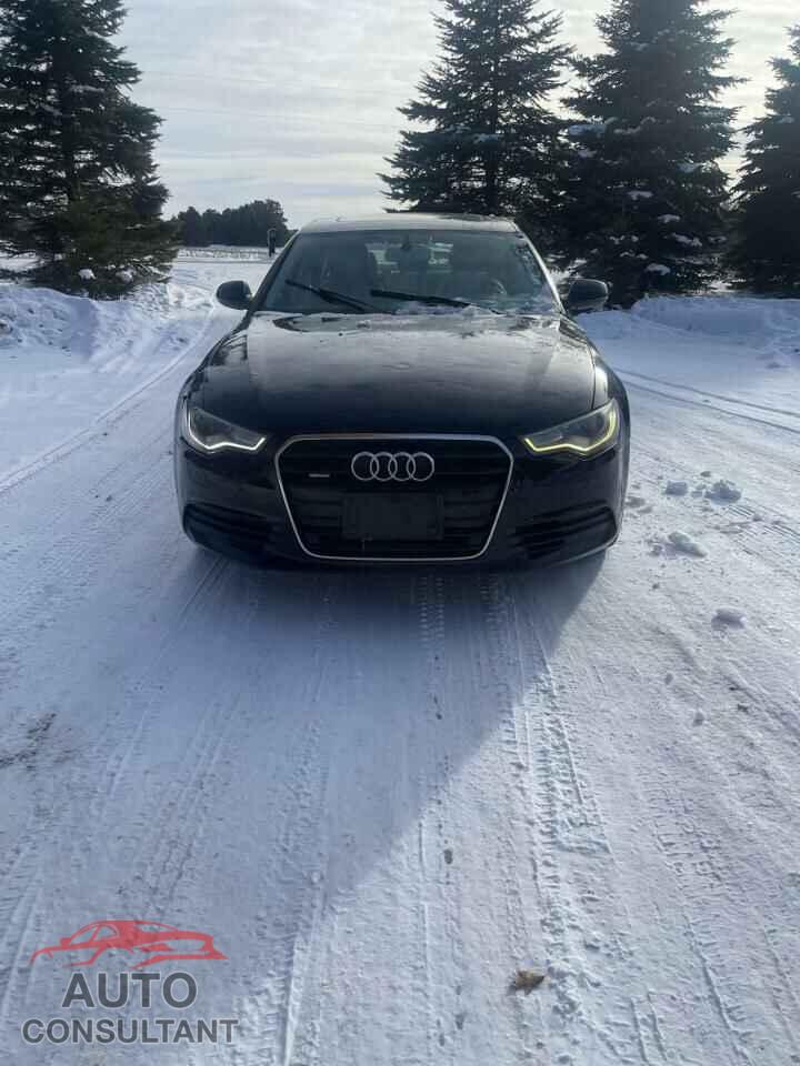 AUDI A6 2012 - WAUGGAFC8CN036170