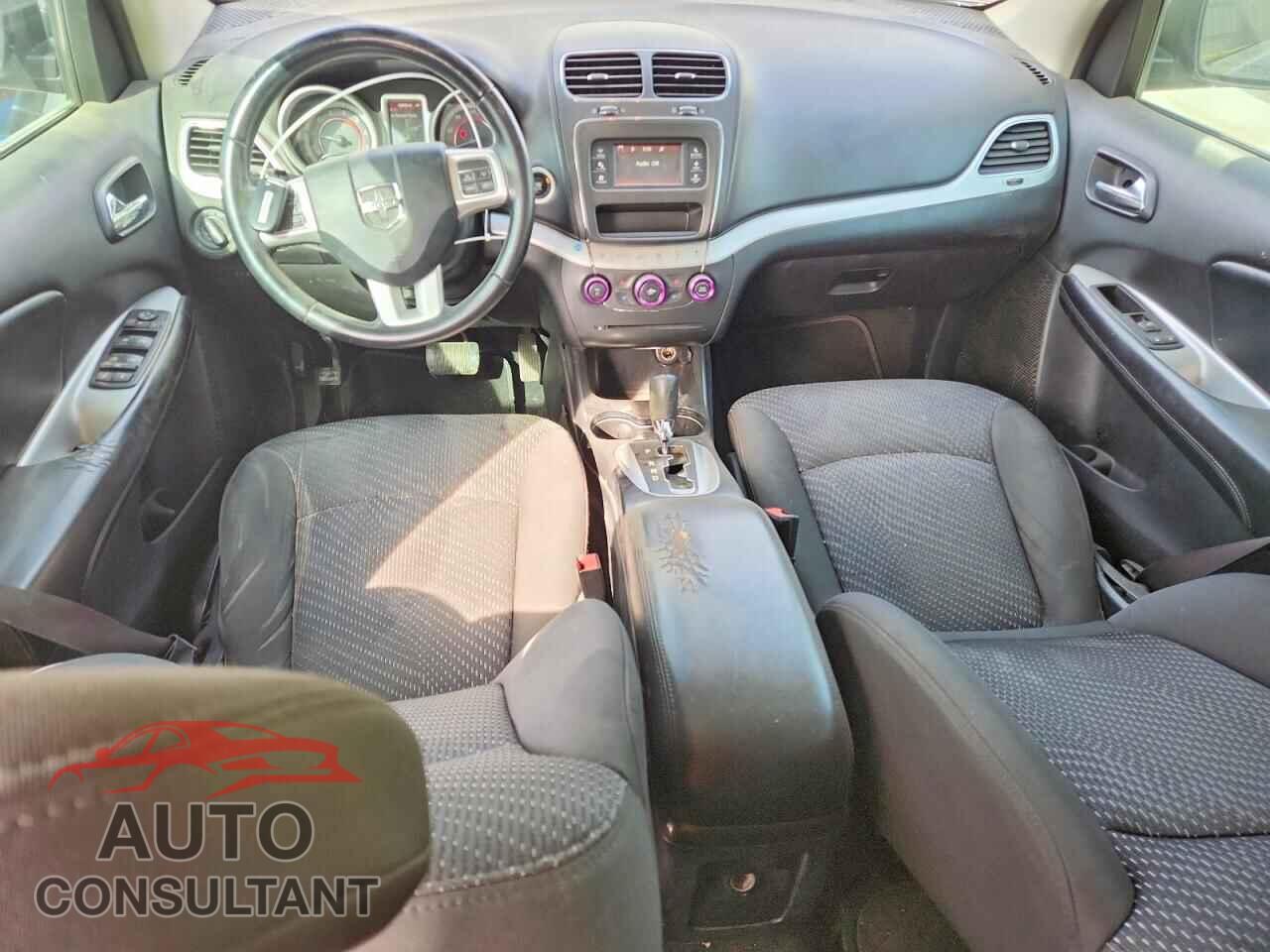 DODGE JOURNEY 2015 - 3C4PDCAB8FT737592