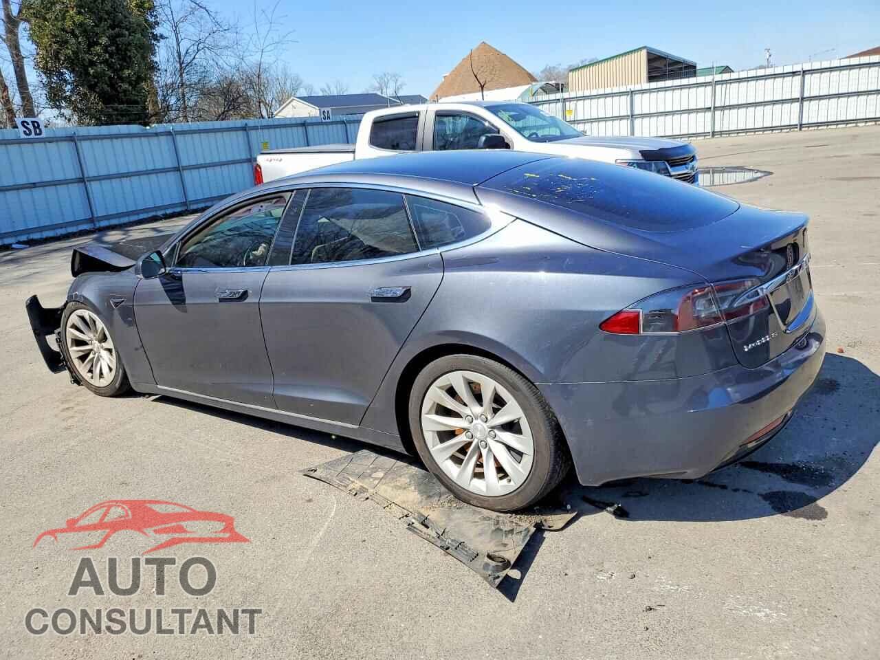 TESLA MODEL S 2017 - 5YJSA1E28HF193131