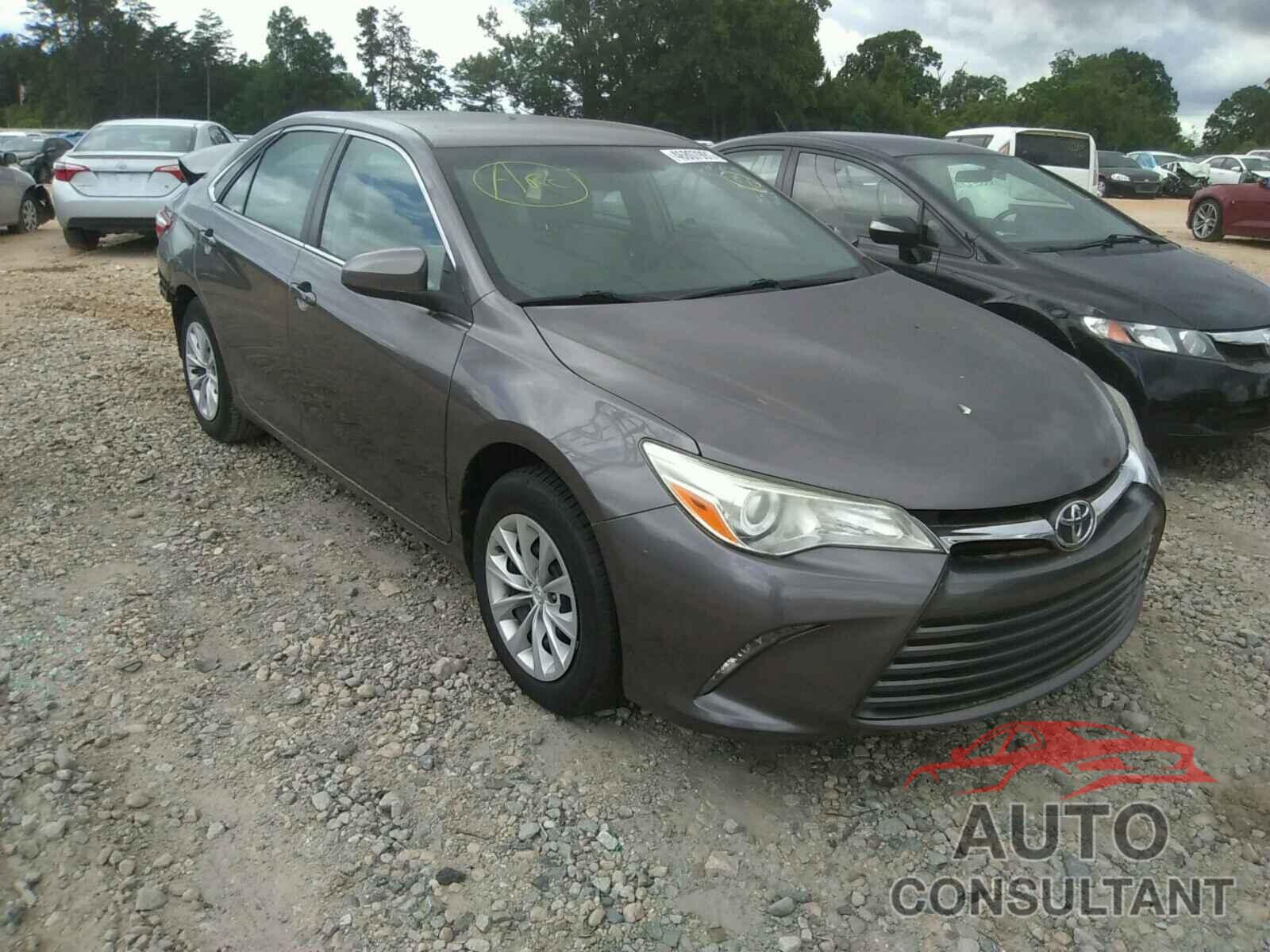 TOYOTA CAMRY 2016 - 4T4BF1FK0GR553497