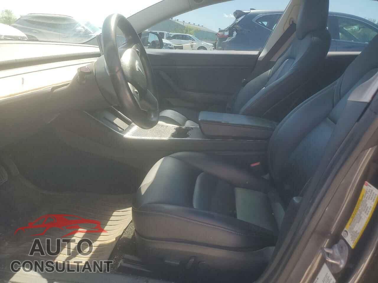 TESLA MODEL 3 2019 - 5YJ3E1EA0KF326794