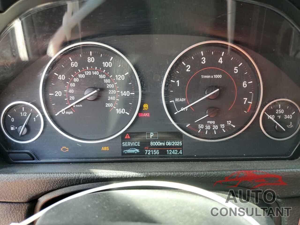 BMW 3 SERIES 2016 - WBA8B7G50GNT14491