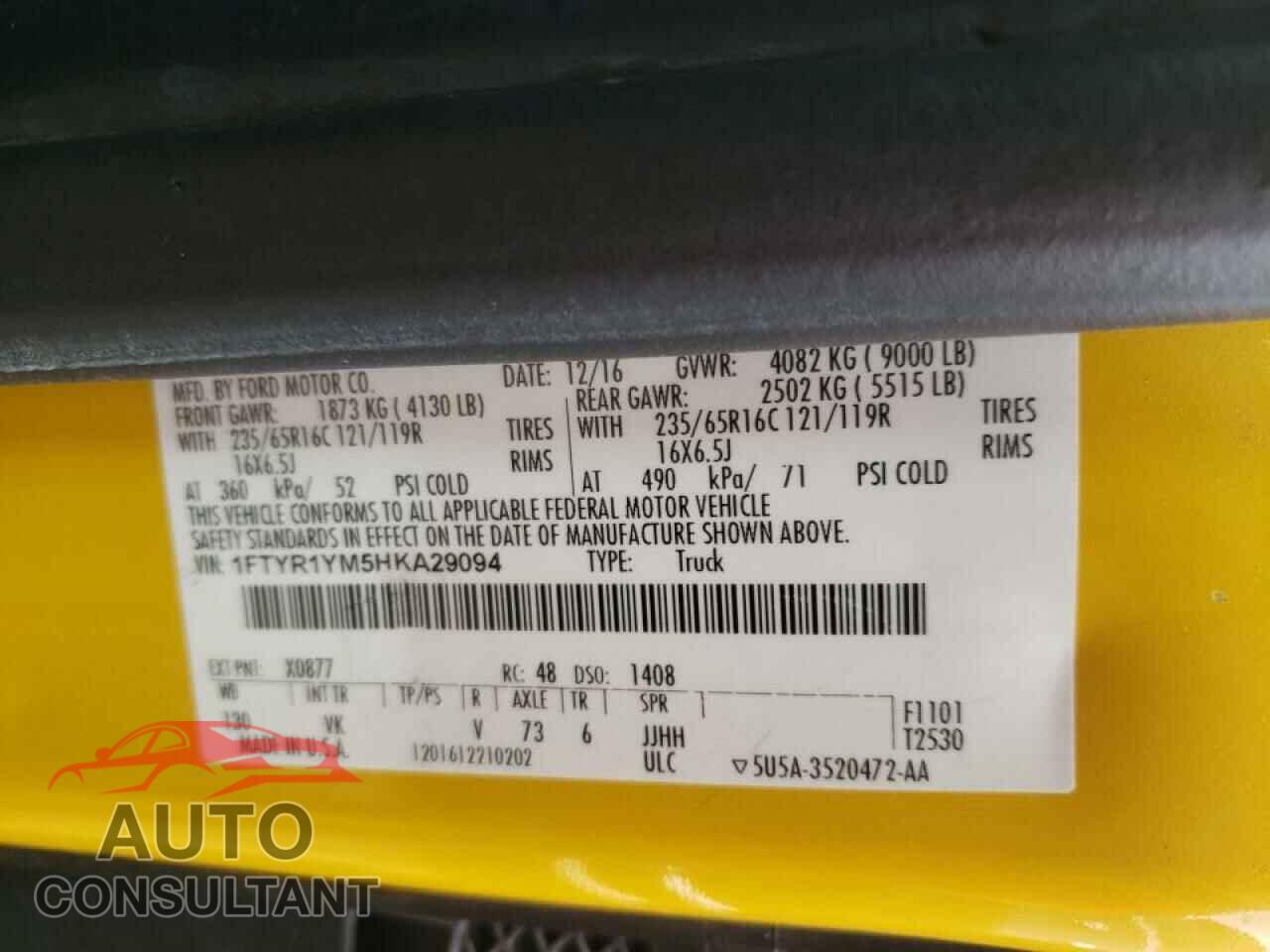 FORD TRANSIT CO 2017 - 1FTYR1YM5HKA29094