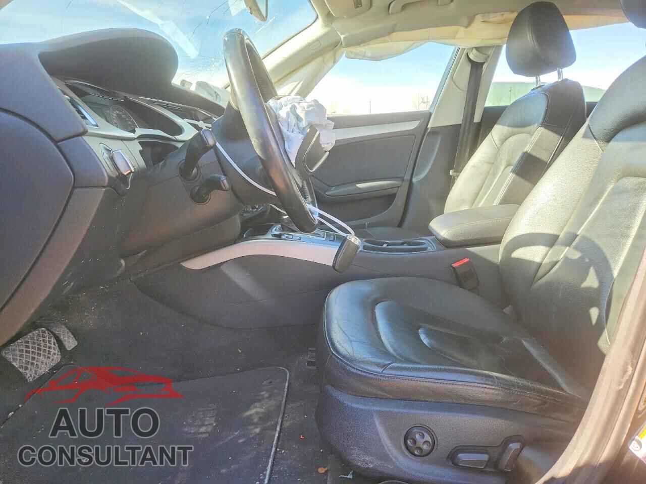 AUDI A4 UNKNOWN 2012 - WAUBFCFL2CA117553