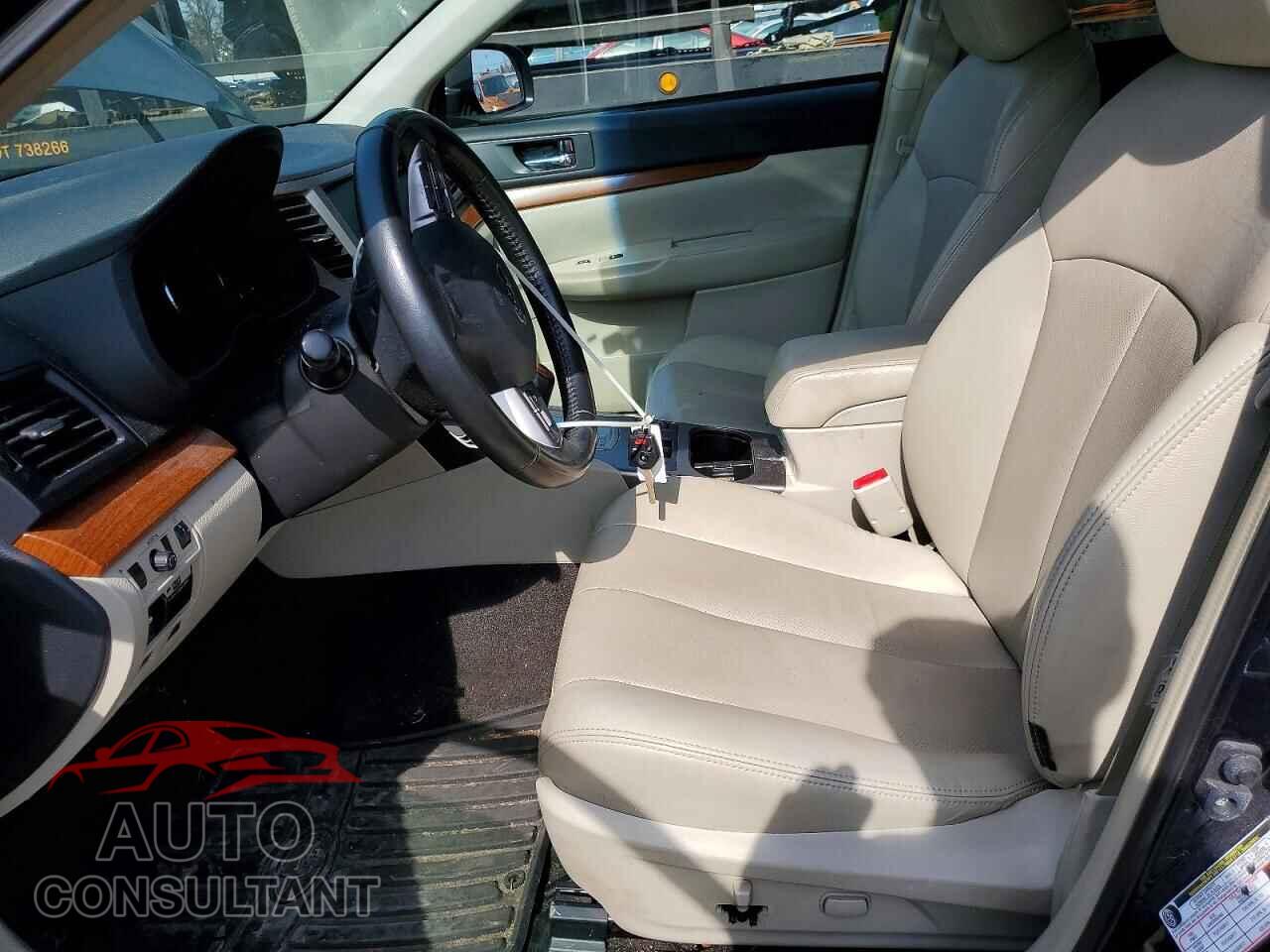 SUBARU OUTBACK 2013 - 4S4BRBPC4D3321775