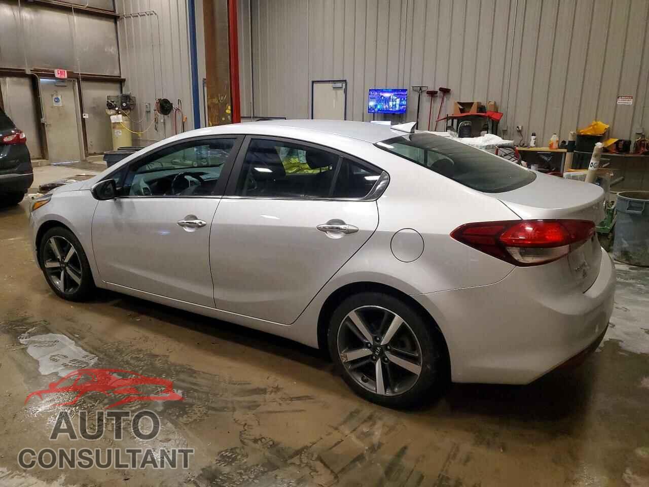 KIA FORTE 2017 - 3KPFL4A80HE103192