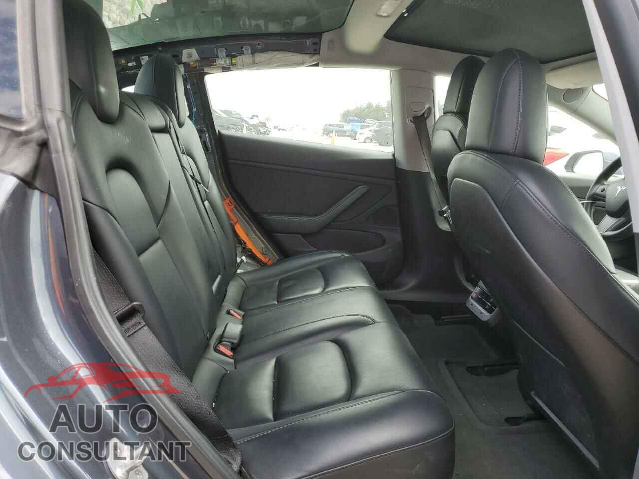 TESLA MODEL 3 2020 - 5YJ3E1EB9LF616154