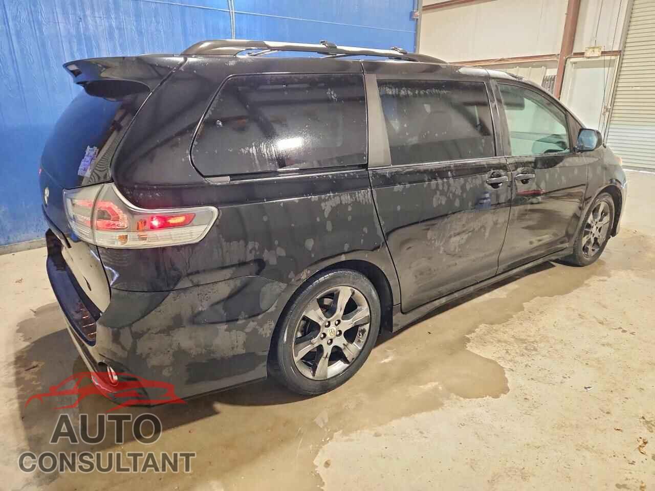 TOYOTA SIENNA 2011 - 5TDXK3DC2BS066984