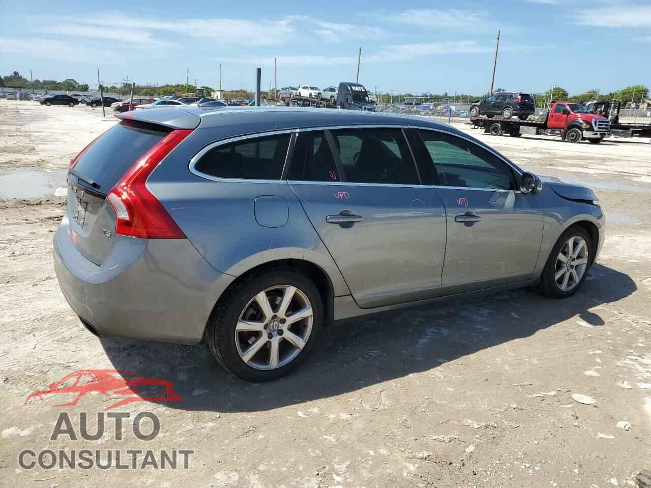 VOLVO V60 2016 - YV140MEK5G1290205