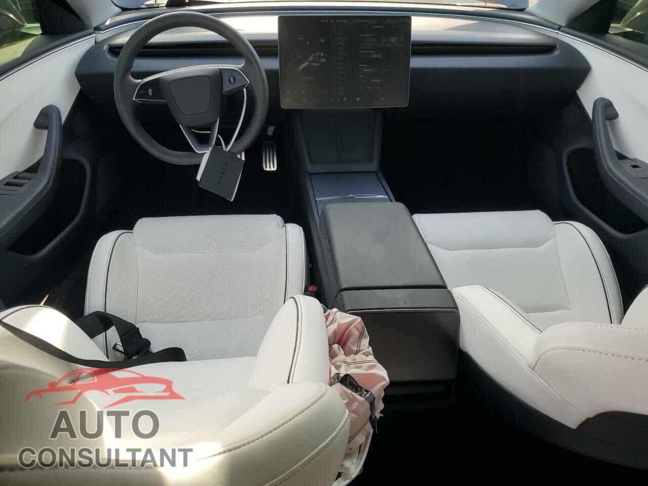 TESLA MODEL 3 2024 - 5YJ3E1ET6RF826745