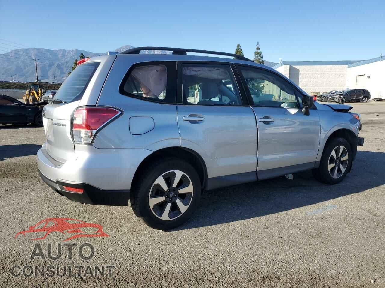 SUBARU FORESTER 2018 - JF2SJABC8JH482689