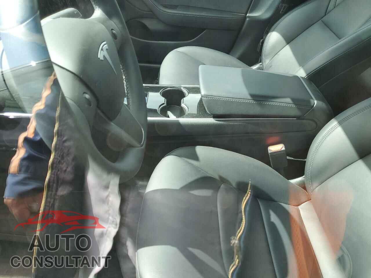 TESLA MODEL 3 2020 - 5YJ3E1EB8LF712079
