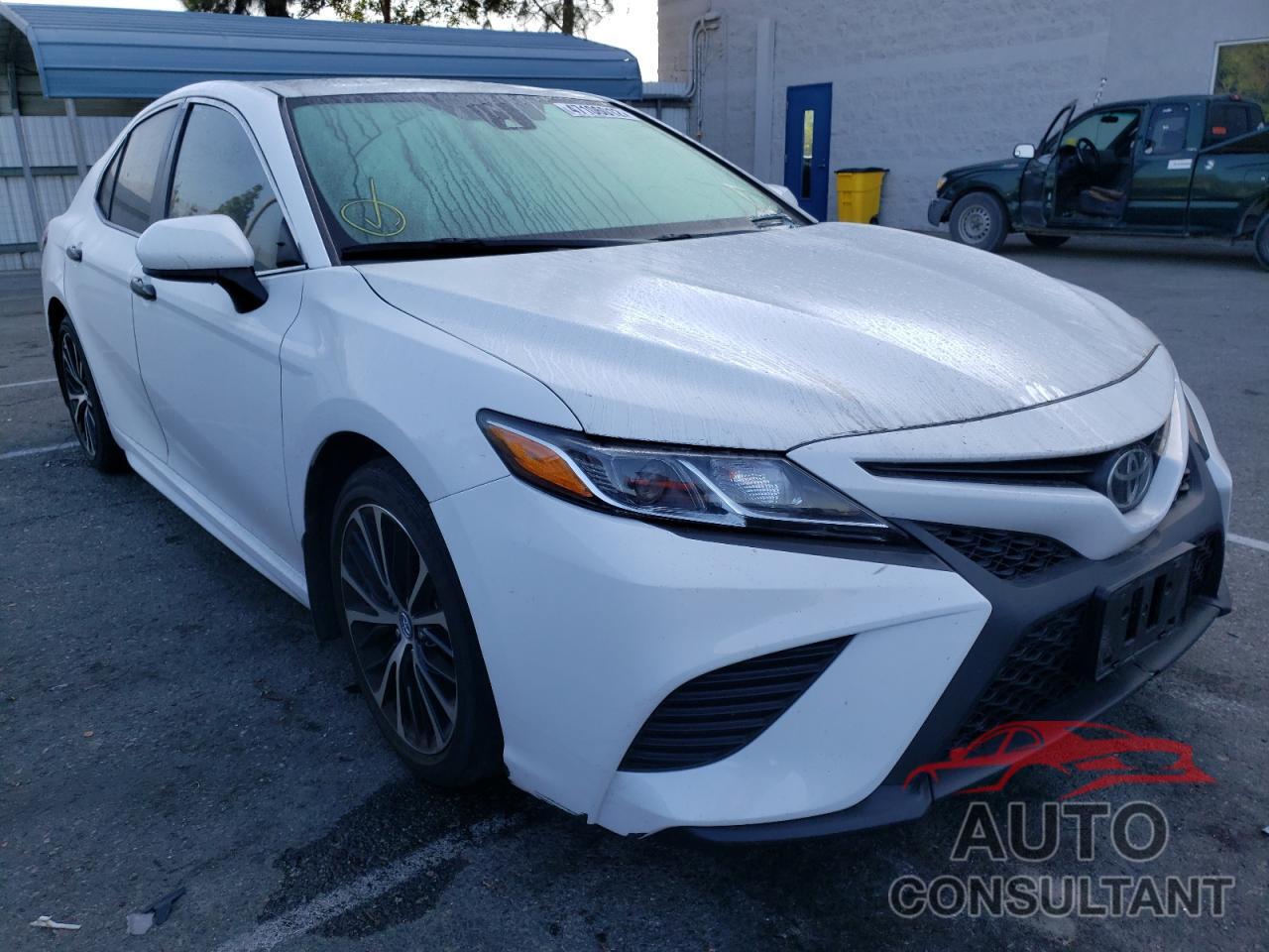 TOYOTA CAMRY 2020 - 4T1G11AK6LU354826