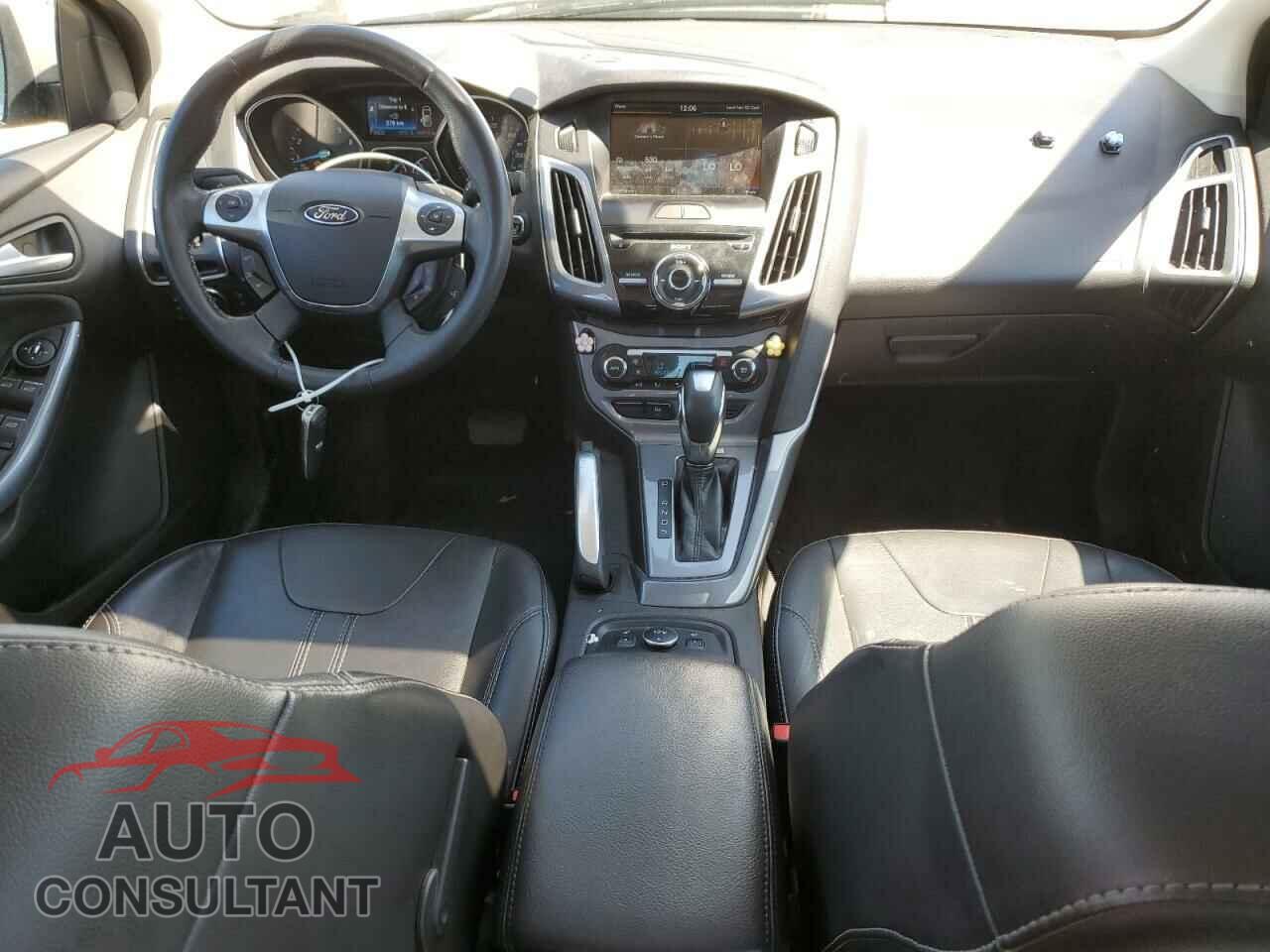 FORD FOCUS 2013 - 1FADP3J24DL327770