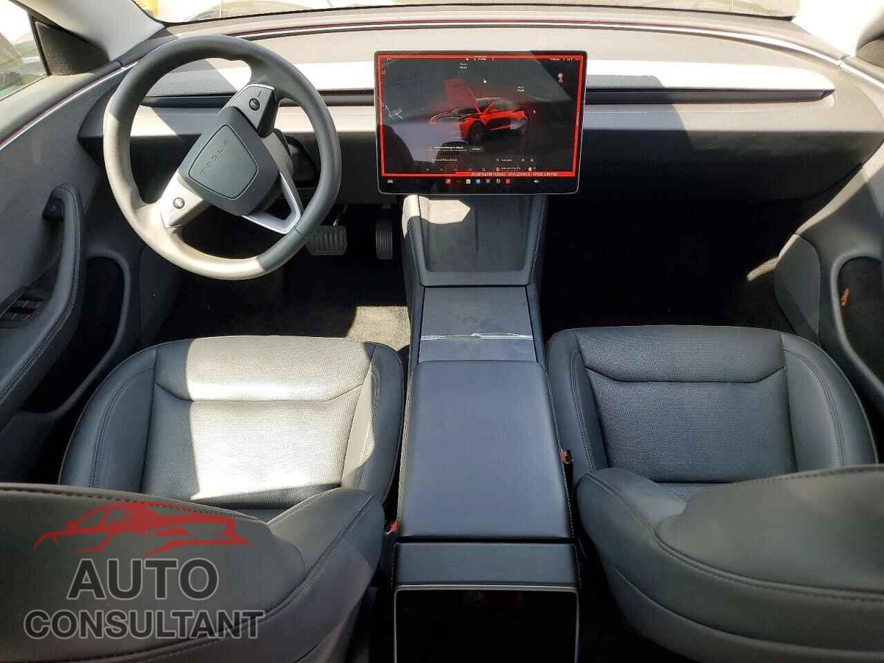TESLA MODEL 3 2024 - 5YJ3E1EAXRF765902