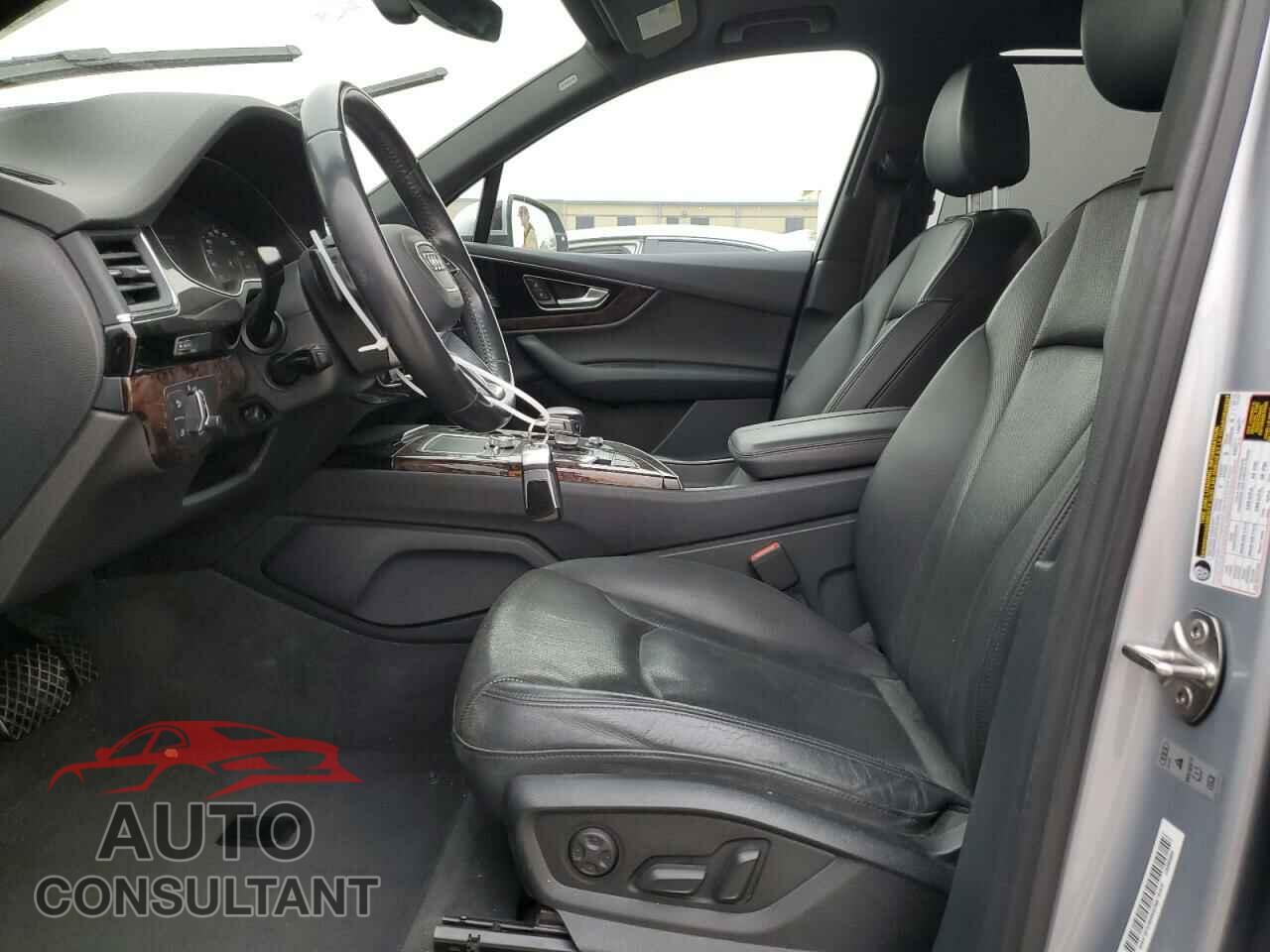 AUDI Q7 2017 - WA1LAAF72HD035349