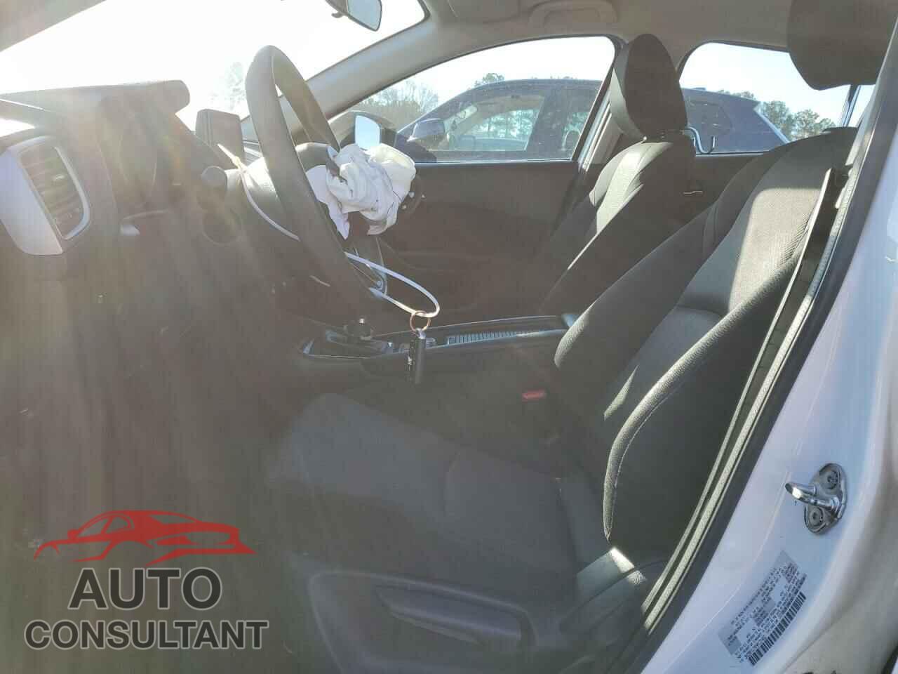 MAZDA 3 2017 - 3MZBN1U74HM131462