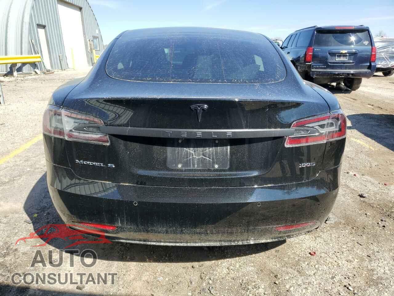 TESLA MODEL S 2017 - 5YJSA1E2XHF217168