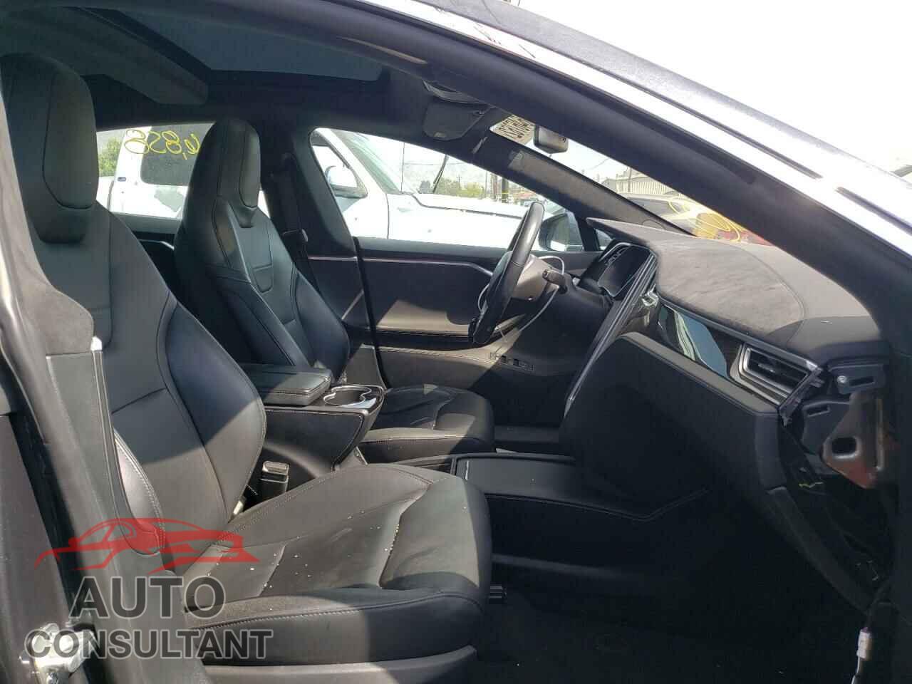 TESLA MODEL S 2016 - 5YJSA1E25GF145228
