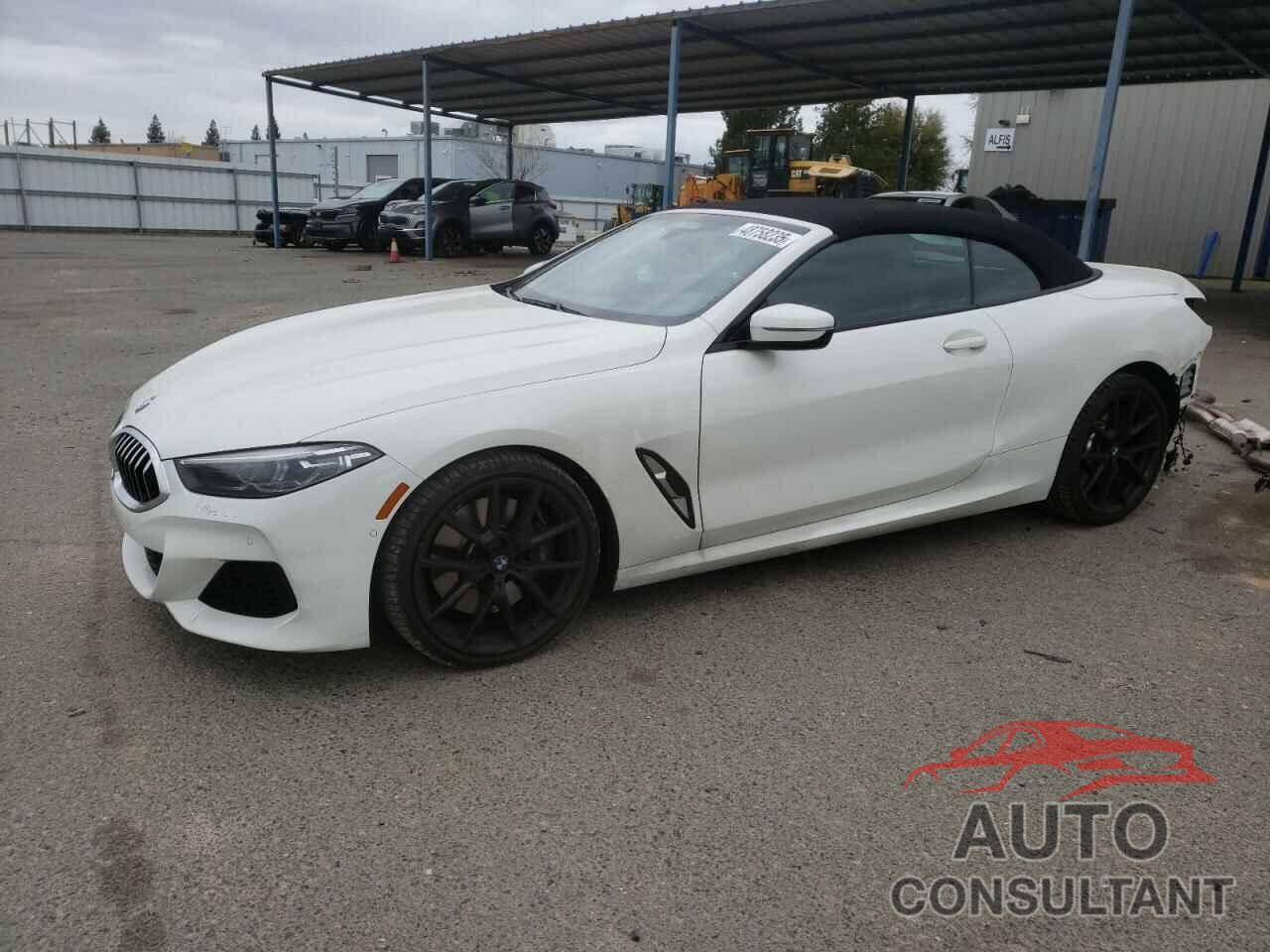 BMW 8 SERIES 2022 - WBADZ2C04NCK03233