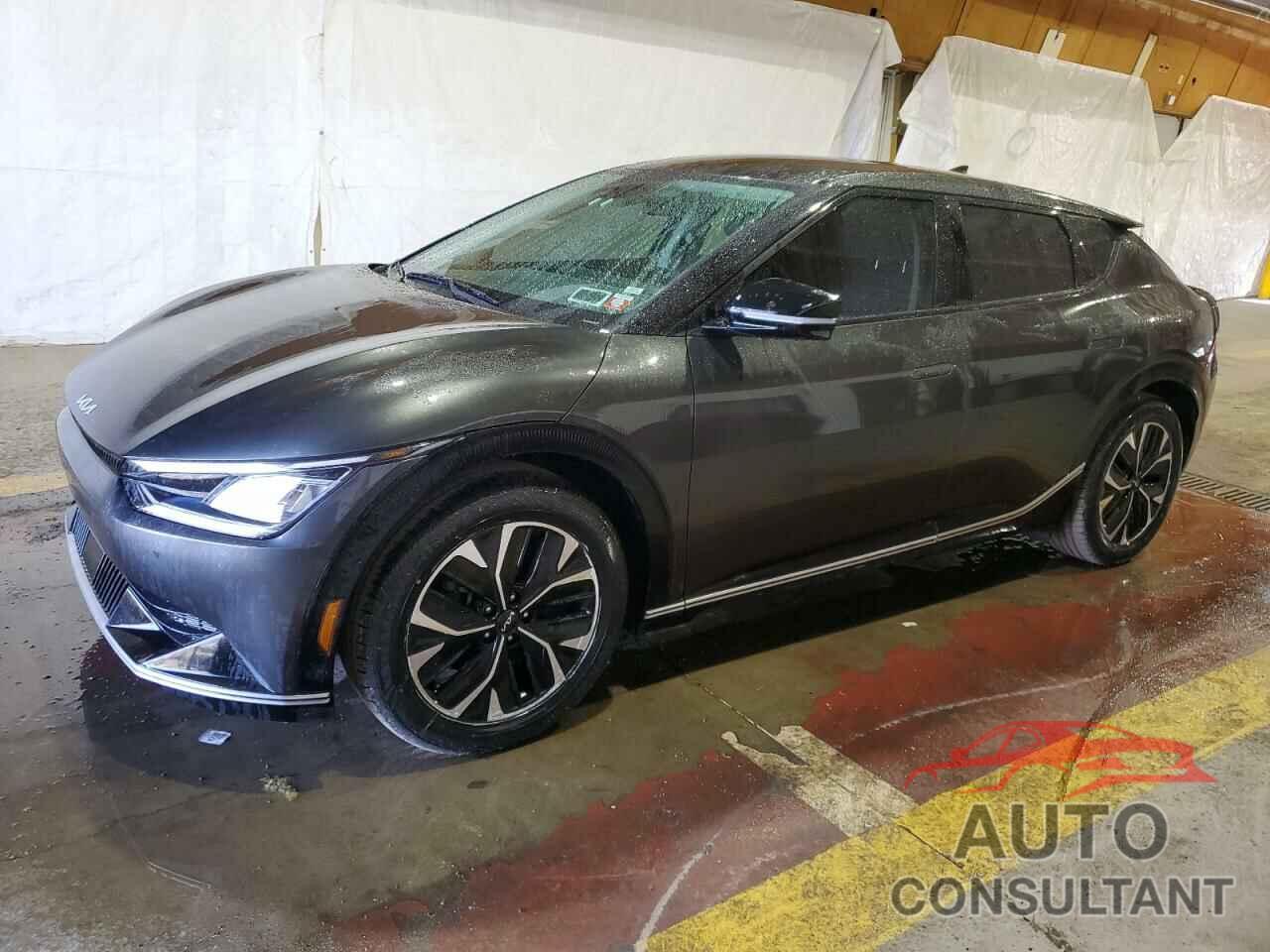KIA EV6 LIGHT 2023 - KNDC34LA5P5609971
