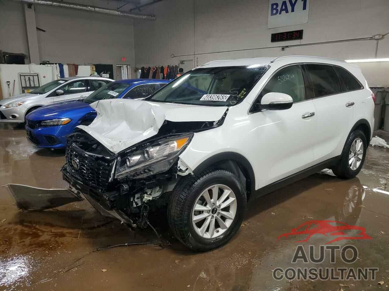 KIA SORENTO 2019 - 5XYPG4A33KG439765