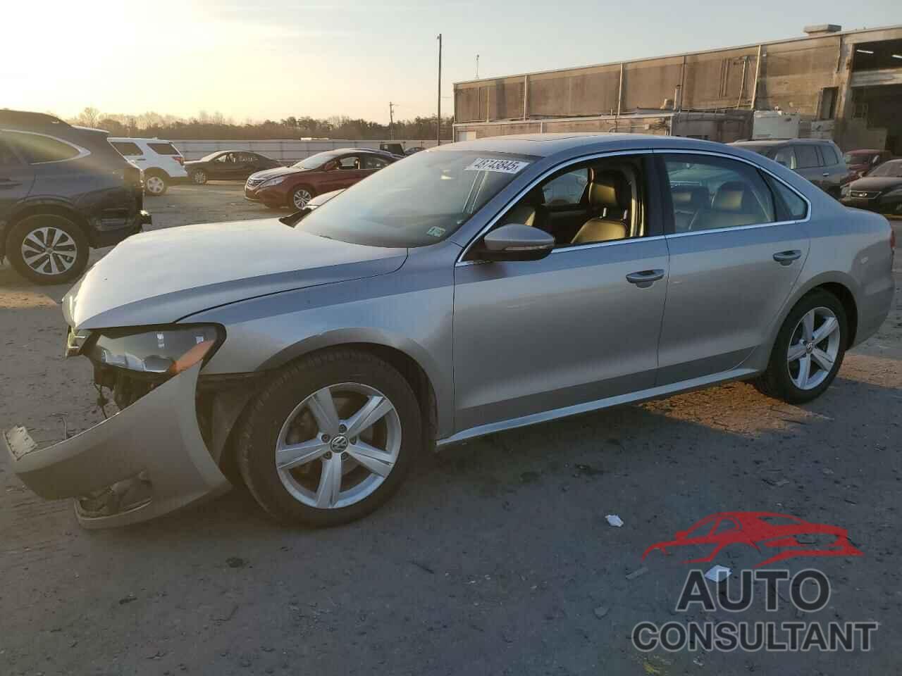 VOLKSWAGEN PASSAT 2012 - 1VWBP7A35CC044145