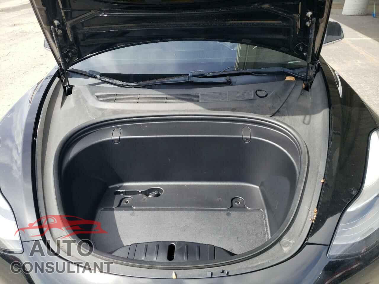 TESLA MODEL 3 2019 - 5YJ3E1EA7KF428951