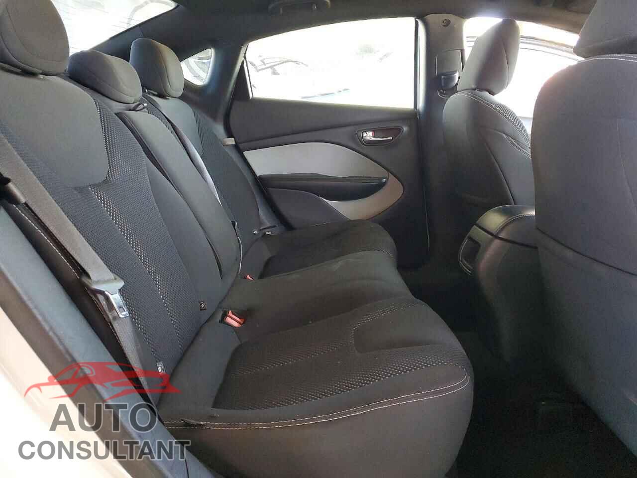 DODGE DART 2015 - 1C3CDFBB8FD243807