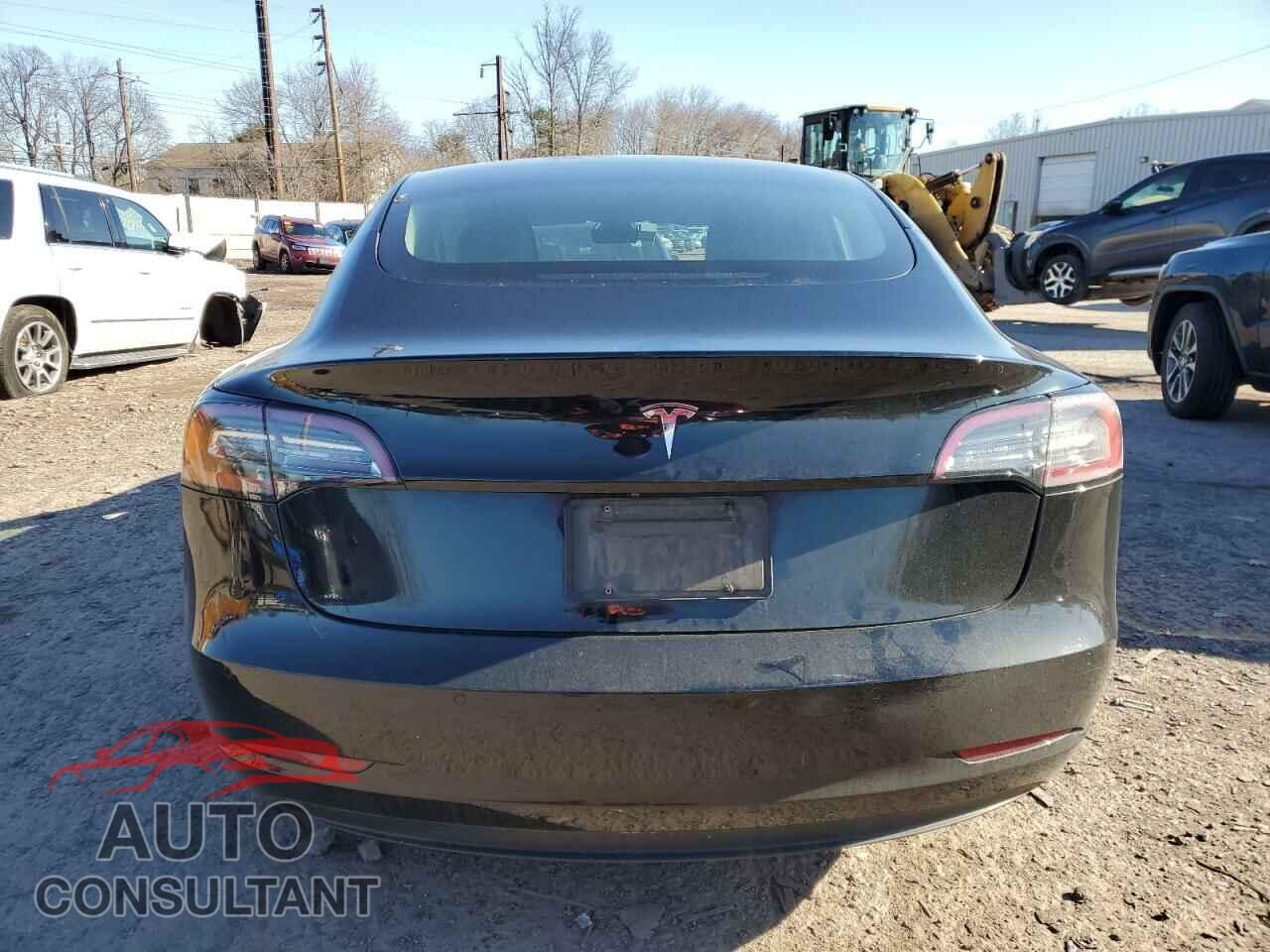 TESLA MODEL 3 2022 - 5YJ3E1EA7NF368741