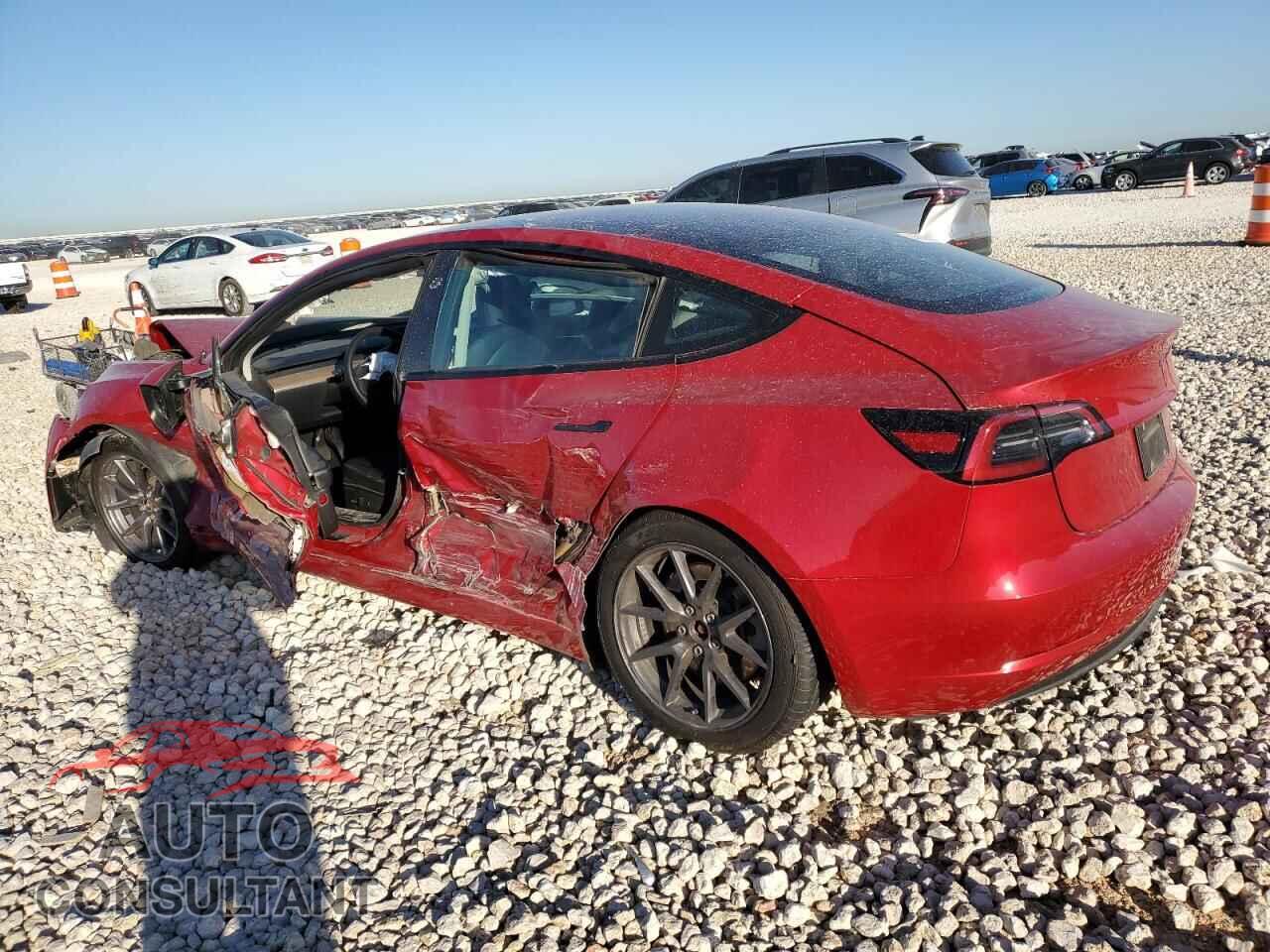 TESLA MODEL 3 2023 - 5YJ3E1EB0PF636184