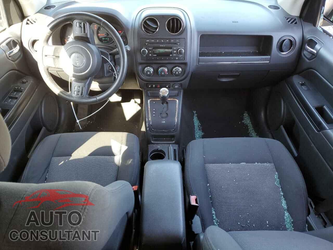 JEEP COMPASS 2011 - 1J4NF1FB8BD277259