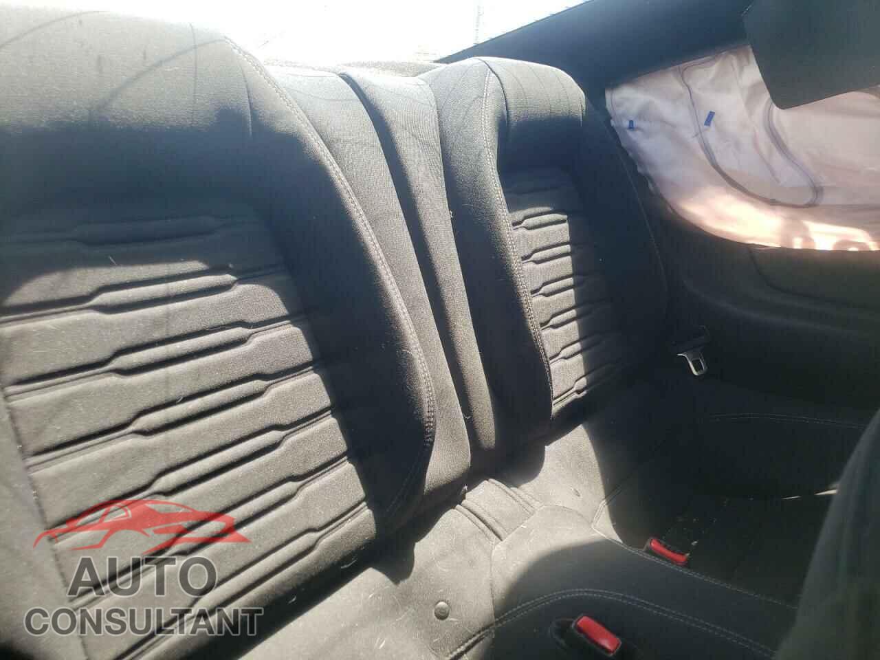 FORD MUSTANG 2017 - 1FA6P8CF3H5328070