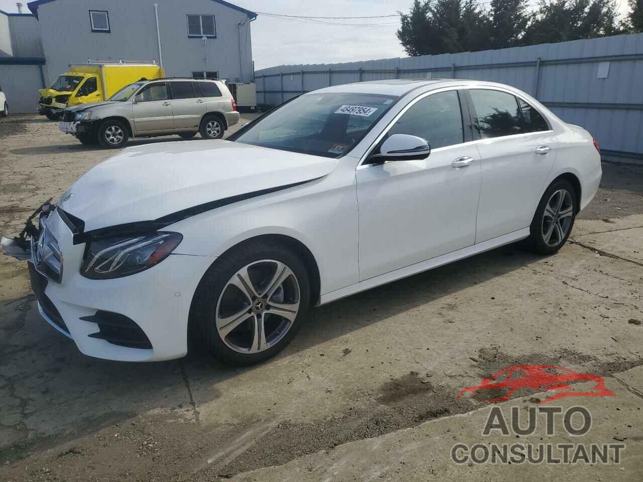 MERCEDES-BENZ E-CLASS 2018 - WDDZF4KB8JA318963
